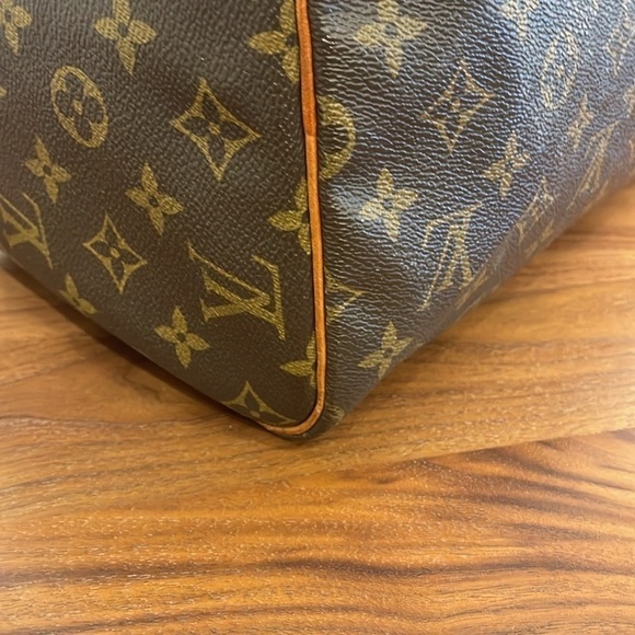 ⭐️Louis Vuitton Speedy 35 Bag—AUTHENTIC!! Vintage—Beautiful/EXCELLENT CONDITION! - Picture 8 of 14
